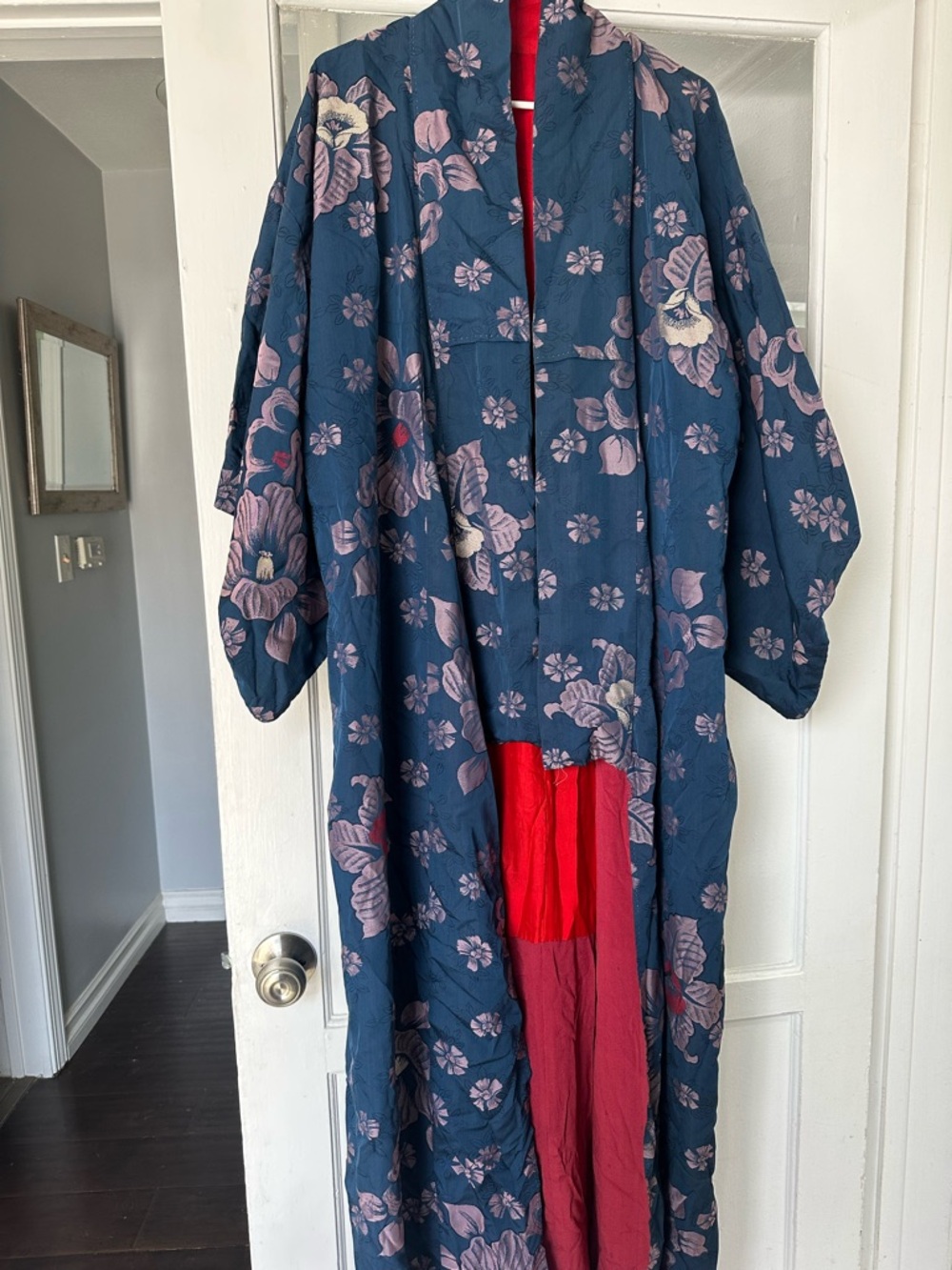 Floral Kimono Robe in Navy and Pink - Picture 2 of 6